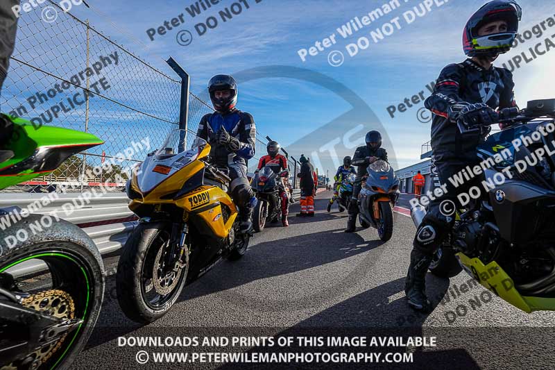 donington no limits trackday;donington park photographs;donington trackday photographs;no limits trackdays;peter wileman photography;trackday digital images;trackday photos